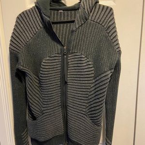 Lululemon sweater